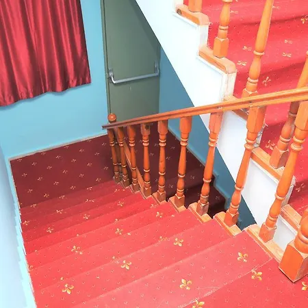 Volkii 1 Hotel